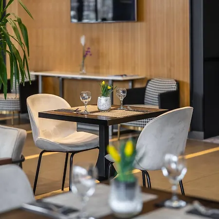 Nobel Palace Hotel 4*